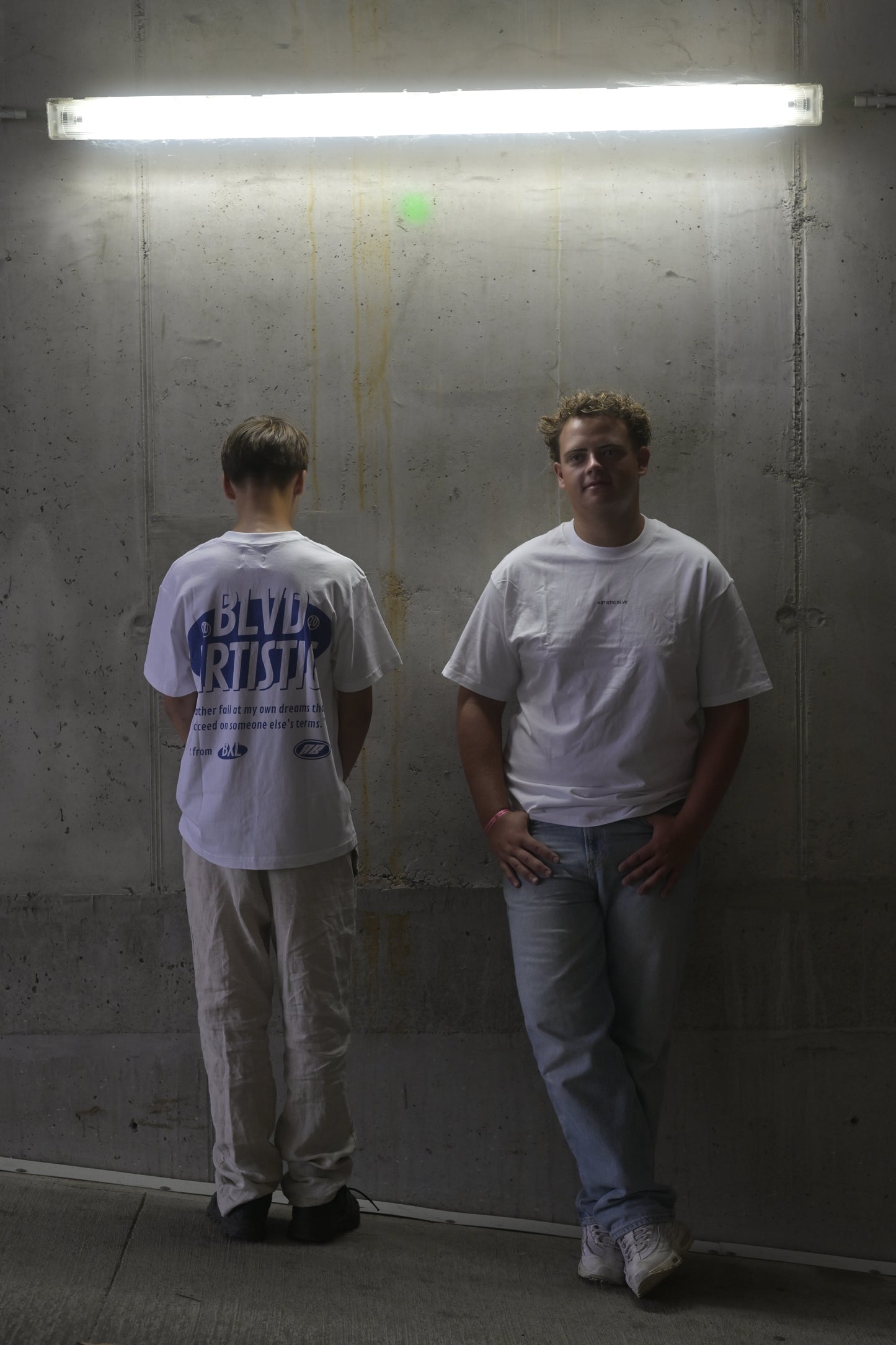 Industrial graphic white shirt 2025